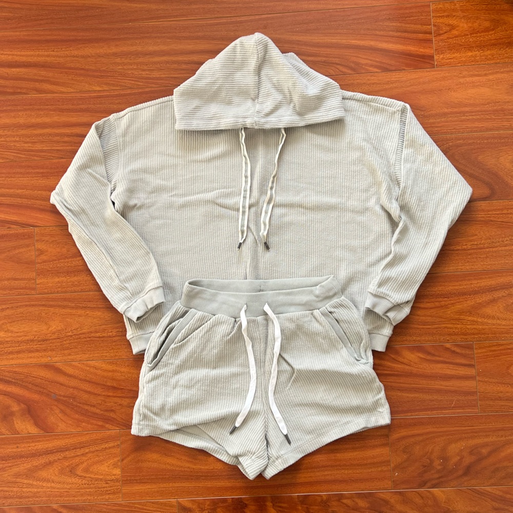 Aerie Sweatshirt Short Set